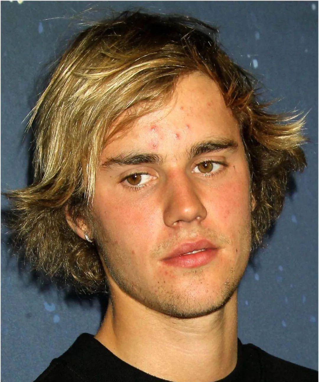 贾斯汀·比伯分享最新自拍照,颜值回春_评价_全球_阳光