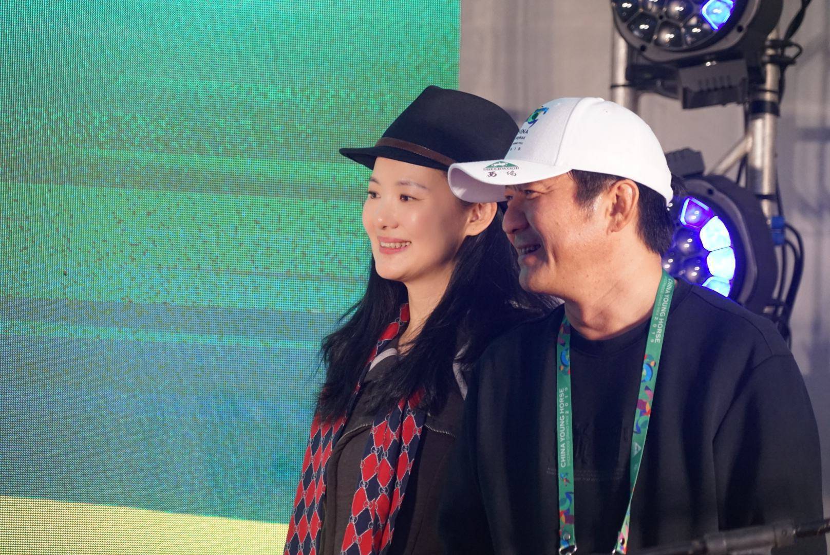 影后咏梅:与栾树相伴近30年,被宠成公主,52岁还没有孩子_许戈辉_时候