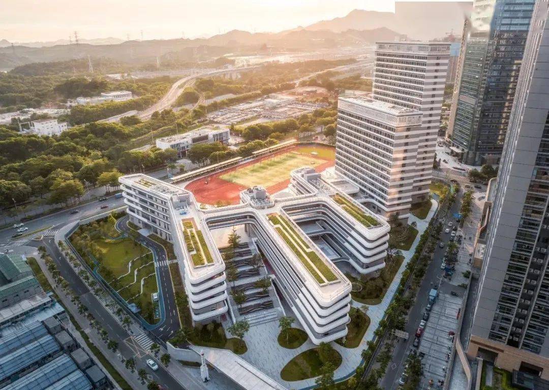 科幻感十足的"理工科技特色"高中 — 深圳格致中学_空间_灿铭_校园