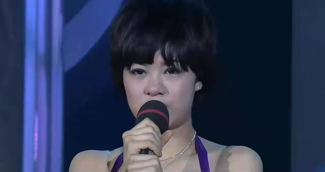 同是选秀出道,张碧晨与郁可唯谁才是真正的ost女王?_音乐_父亲_爸爸