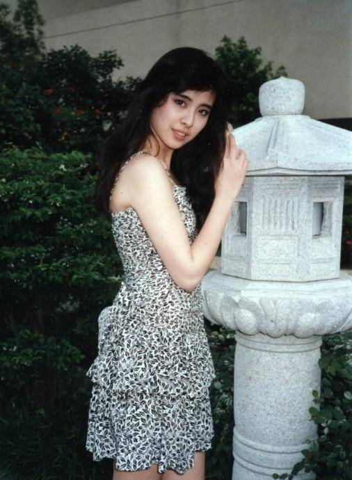 这回真被王祖贤美到了!