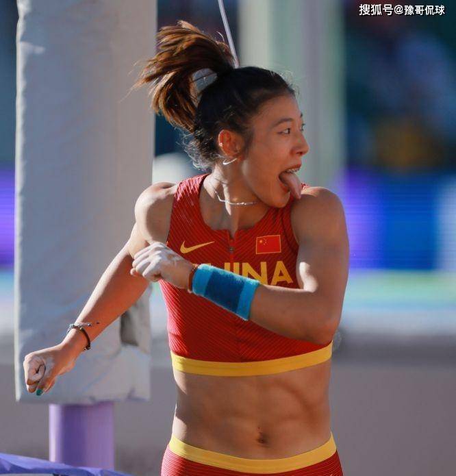 29岁女将欧洲夺冠,曾重伤拒绝退役巴黎冲金_徐慧琴_成绩_撑杆跳