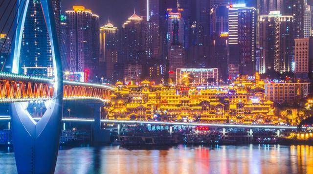 国内夜景最美的6大城市，重庆能排第5，你最喜欢哪里？