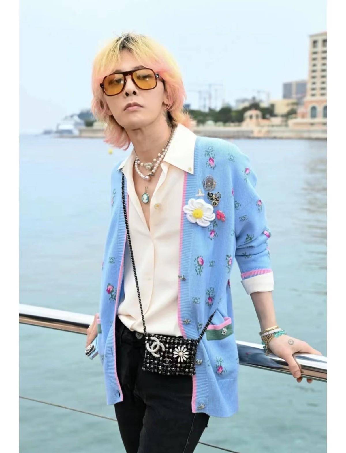 权志龙看秀造型大爆火!