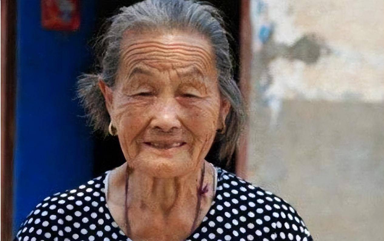 生下三个智障孩子,50多年不出村,如今怎样_陈秀英_猴娃_母亲