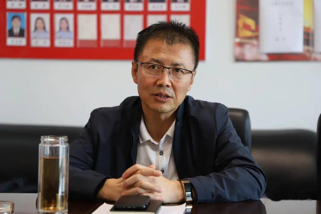 杨小虎调研第三小学秋季开学准备工作和环境保护工作_延长县_延安市