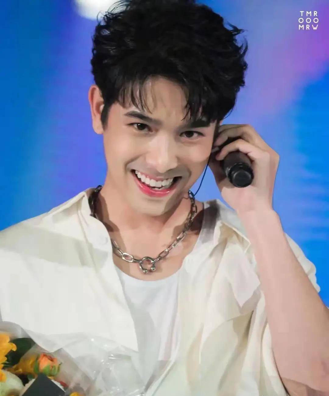 从铁汉柔情到可爱萌受,是赵天天更是赵甜甜_tommy_cp_身高