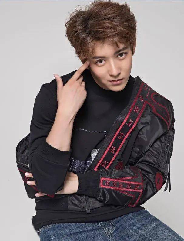 候选大咖:知名歌手『张玮』///候选大咖:知名歌手『赵芷彤』