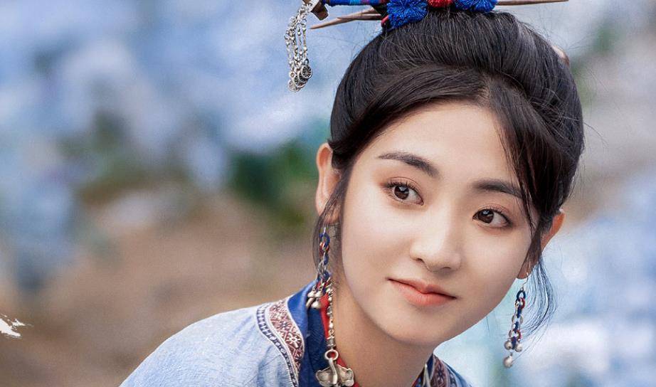 飞狐外传:邢菲饰演程灵素引争议,珠玉在前,不是光有演技就行了_角色