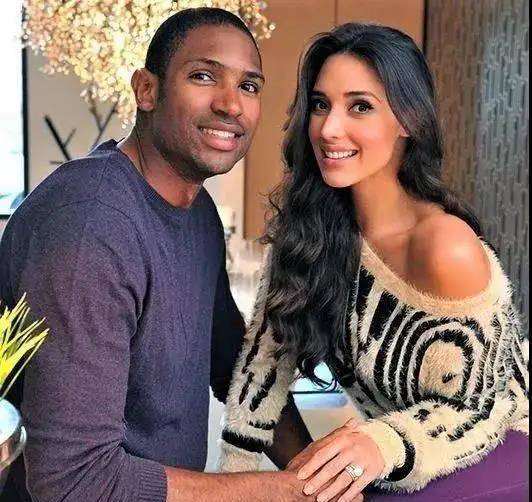 nba球星老婆大比拼 榜首堪称人间尤物 科嫂仅第四_妻子_瓦妮莎_巴里亚