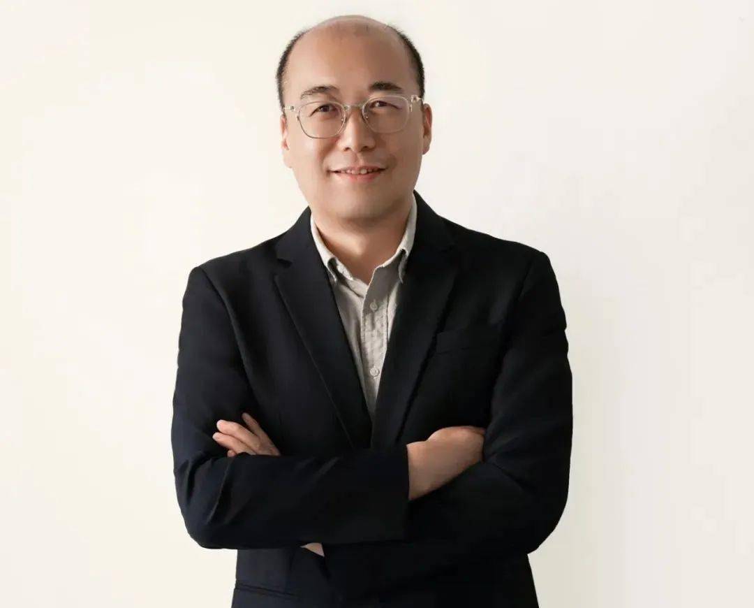 新刊推介 | "我"的秘密——艺术家的自画像_螺钿_西戎_市场