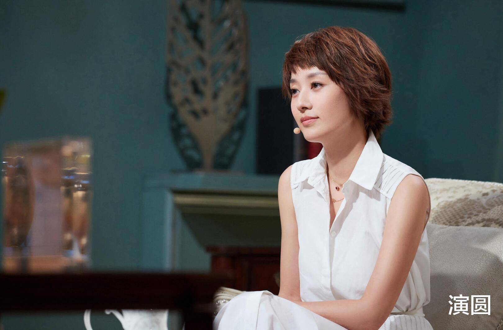 女明星悬疑新剧质量超高,合作杨幂力捧的他,刚开播就收视爆棚_马伊俐