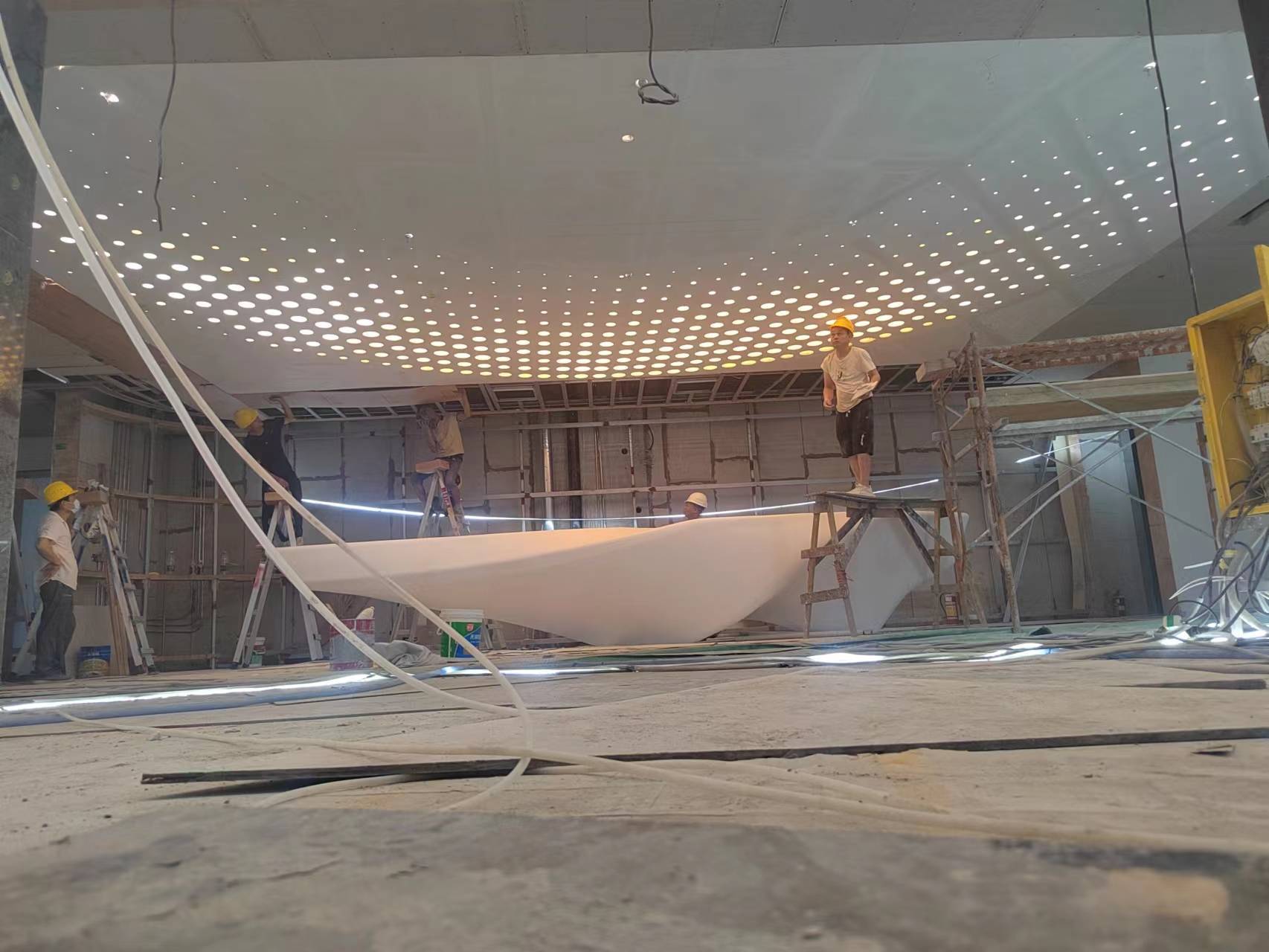 又一大型企业选择安星建材grg材料!_吊顶_的设计_大厦