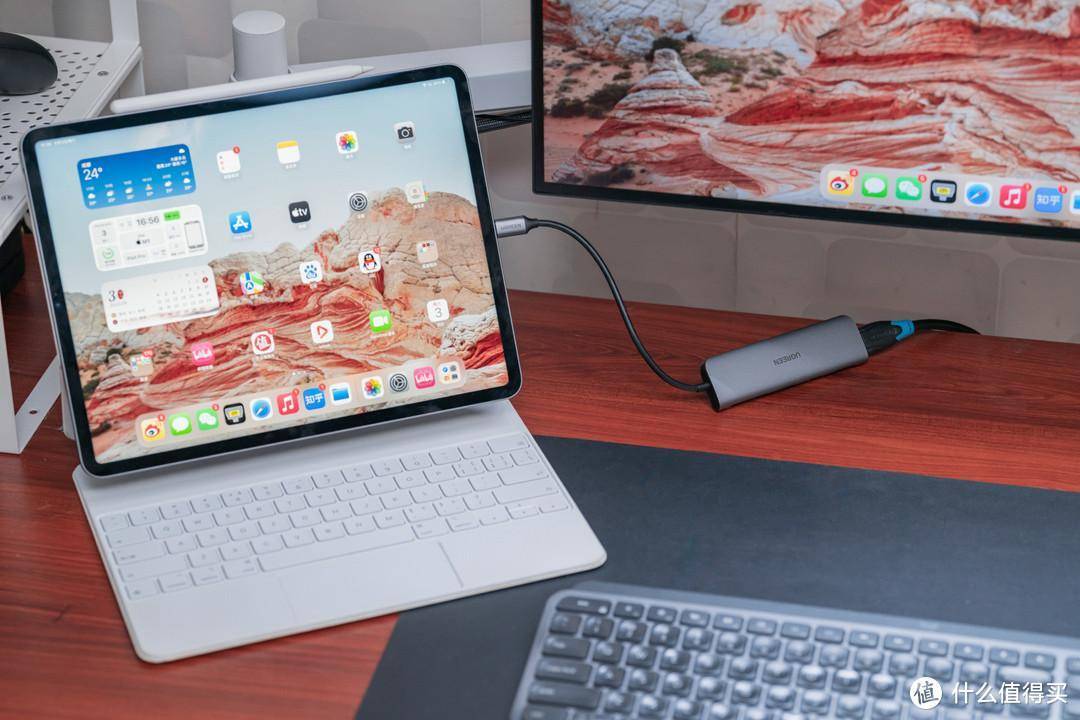 绿联 5 合 1 USB-C 拓展坞 + iPad OS 16 台前调度,竟成了 iPad 办公神器?