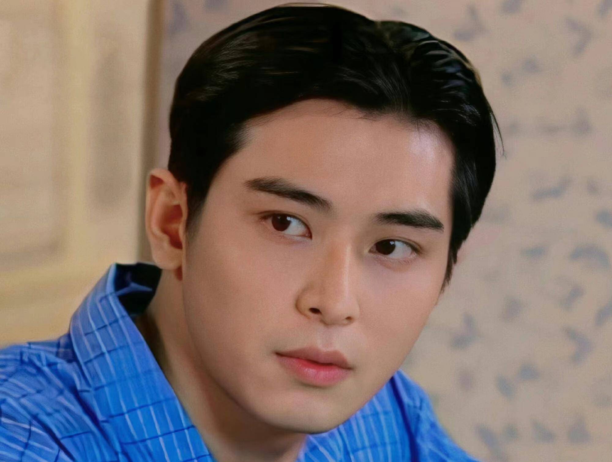 "陈冠霖:曾卷入出轨,打老婆纷争,低谷期遇到真爱_郑仲茵_星卉_台湾