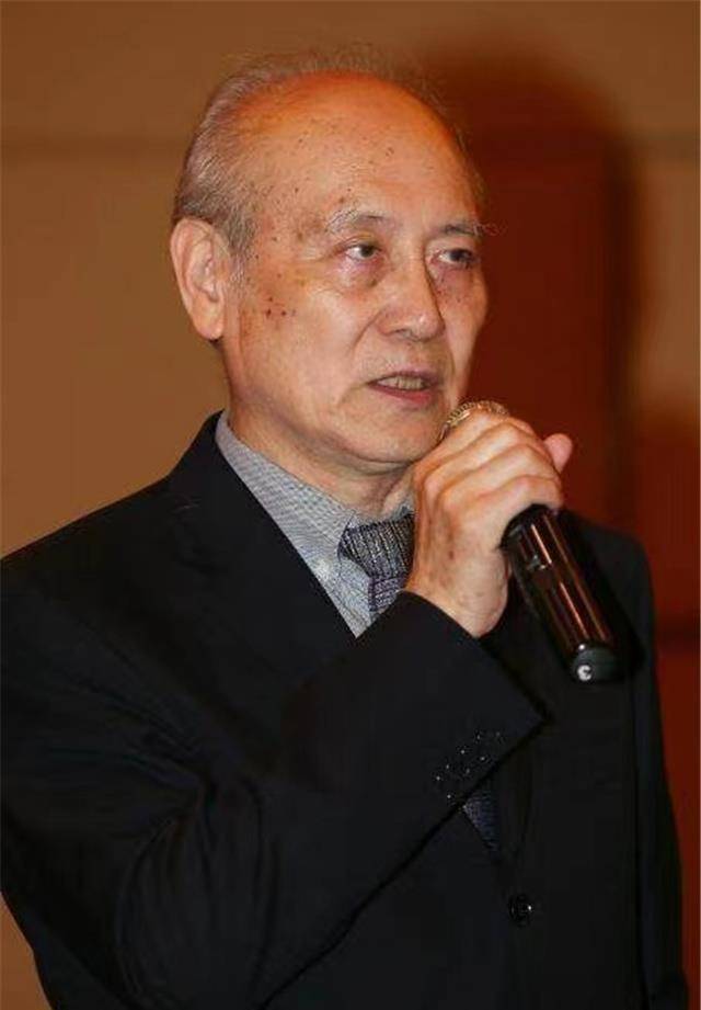 黄春光,黄永胜将军长子,80年代经商,生意曾一度红火,家资不菲_父亲