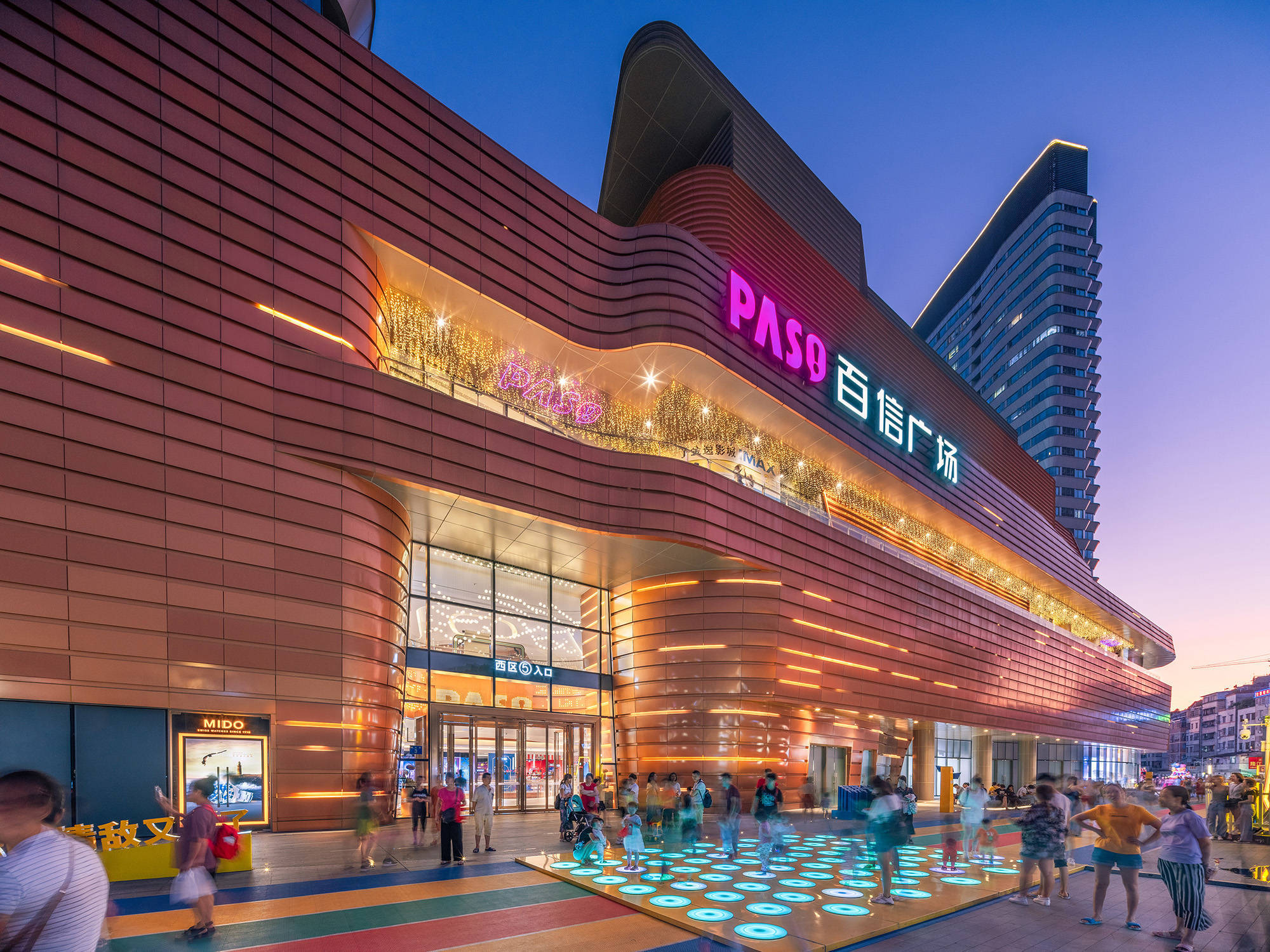 广州百信广场西区 / laguarda.low architects(lla建筑设计)