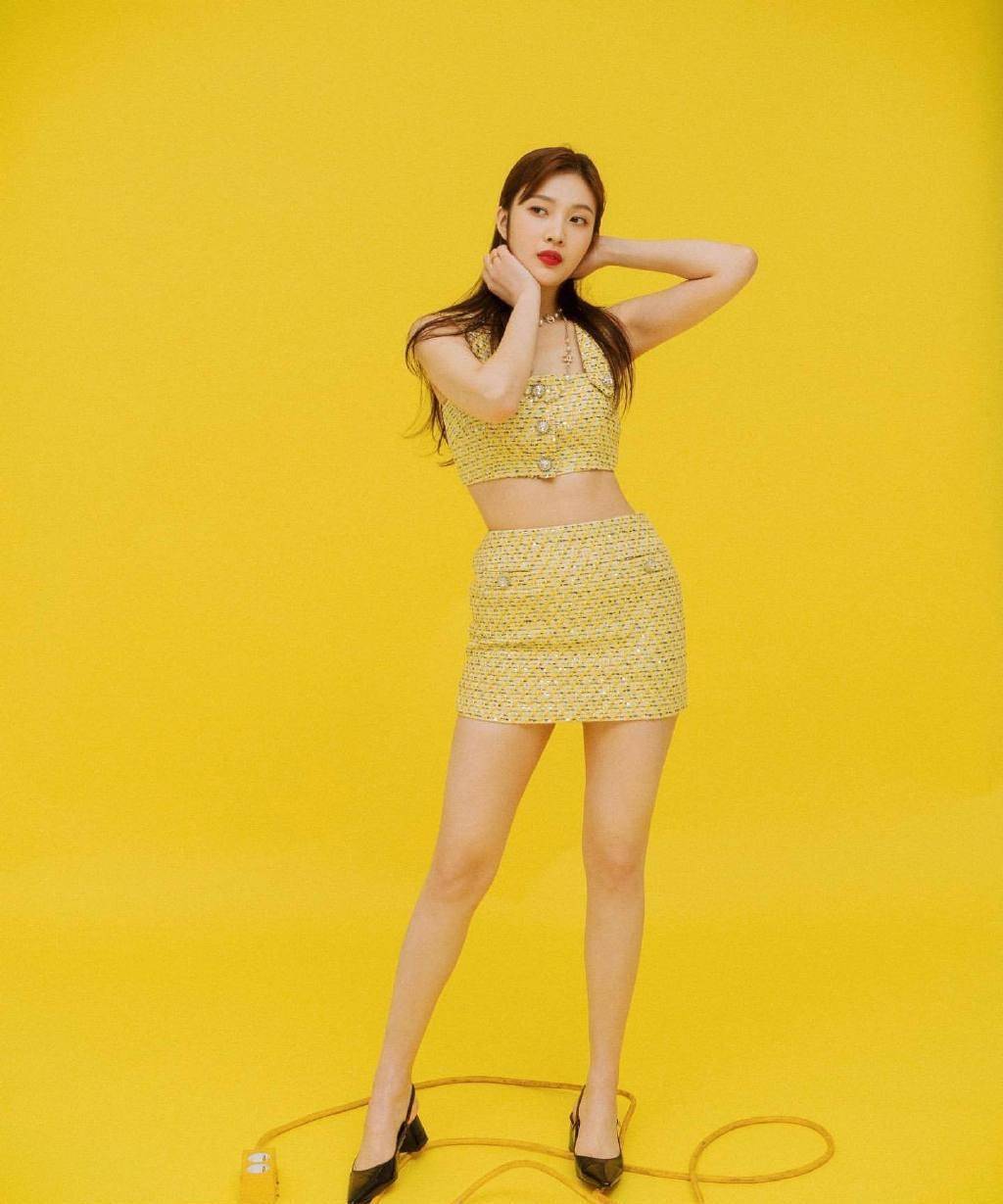 "国外第一果汁脸"朴秀荣好上头!