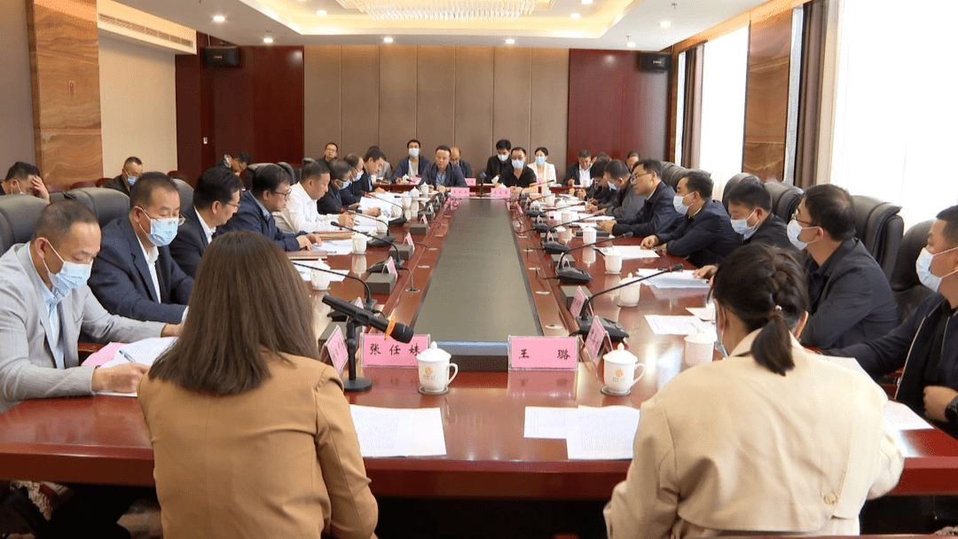 9月8日,宁夏回族自治区吴忠市红寺堡区区委书记王忠强带领考察团在