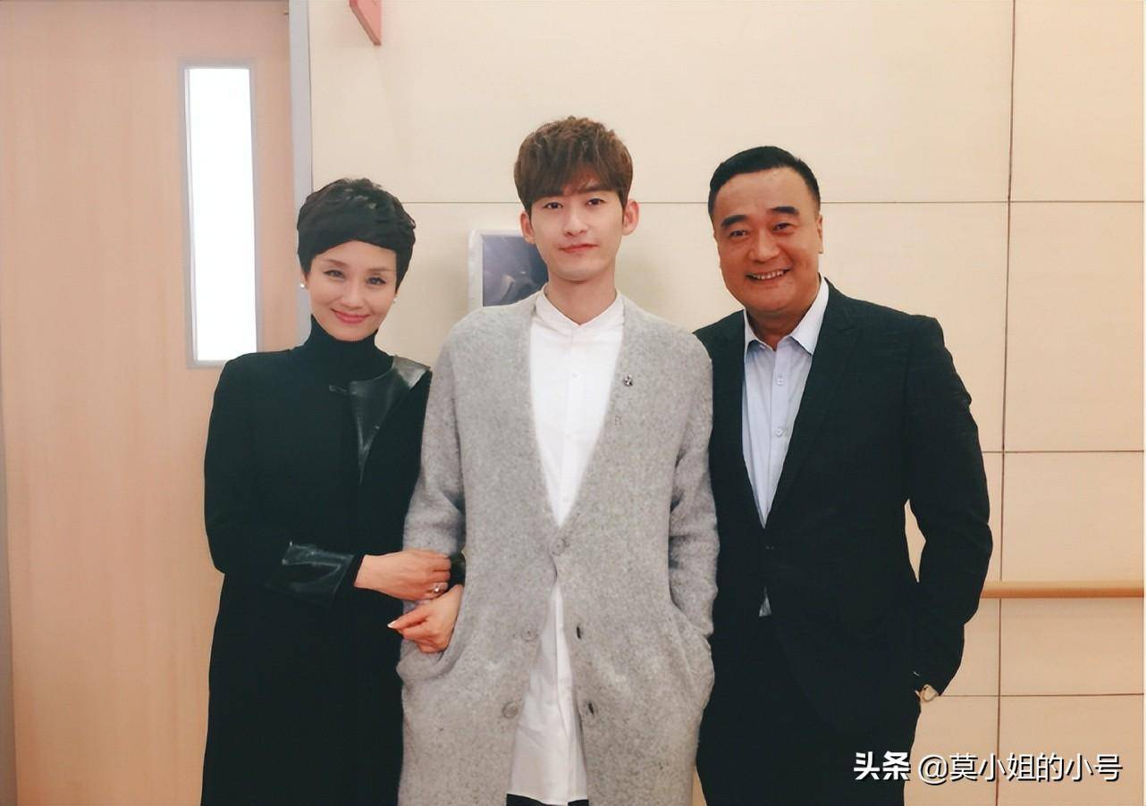 天生富贵相,演不了"穷人"的7位演员,最大的67岁