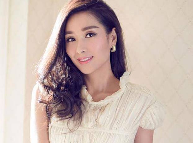 之后再与周正毅传出绯闻数月后的某一天,杨恭如被毛玉萍指说"你为什么