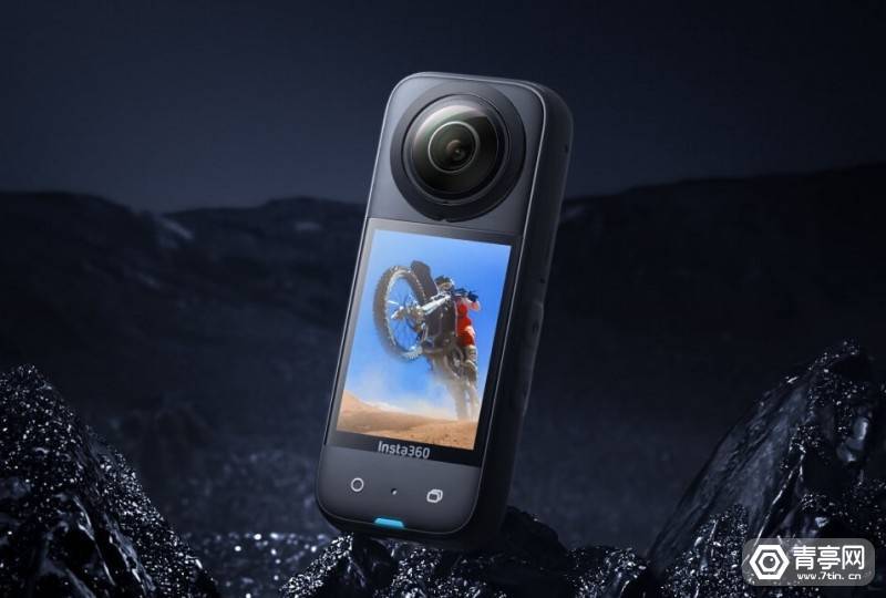 影石Insta360 X3全景相机：触控屏幕，新增运动HDR录像