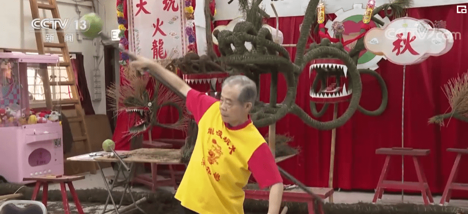 香港“大坑舞火龙”传承百年文化 祝福中秋佳节_陈德辉_习俗_传统