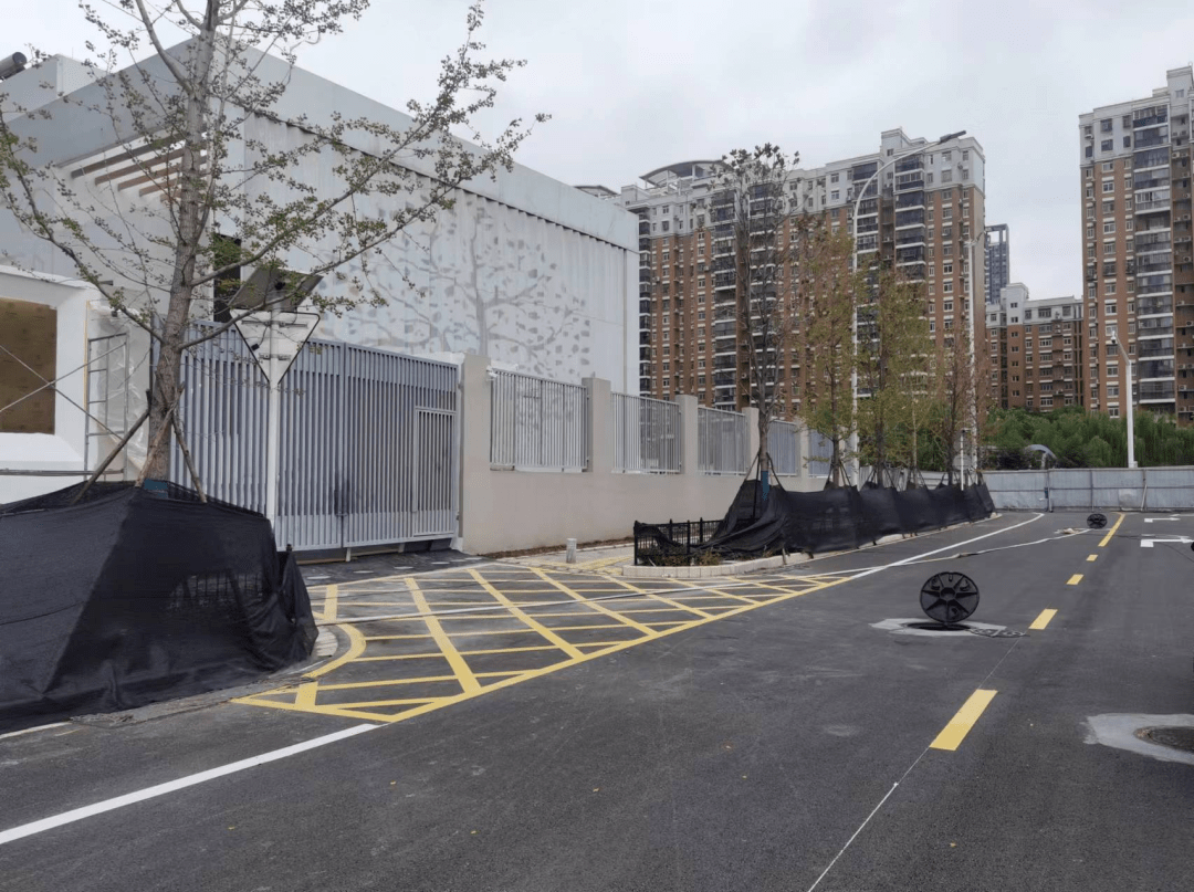 护航开学季 才贤巷道路如期交付_洪山区_单位_园林路