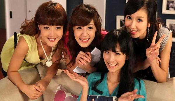 她曾是《爱情公寓》的颜值担当,后淡出娱乐圈,现如今怎么样了_赵雯_林