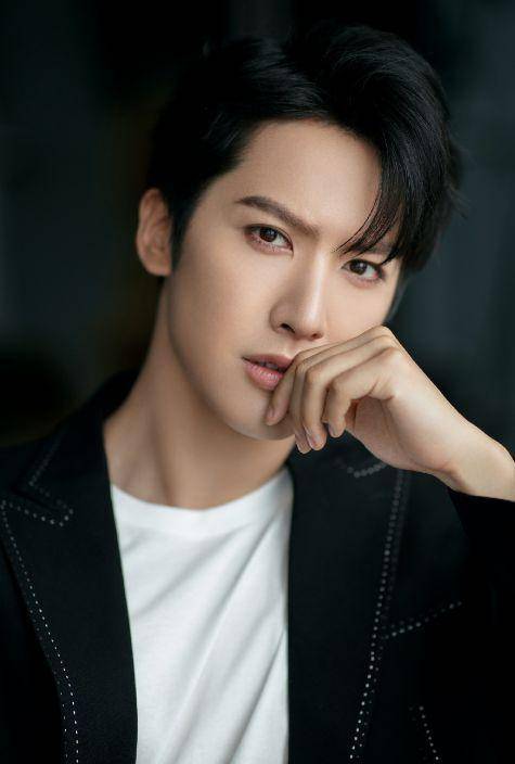 当红小花白鹿合作过的5位男艺人,任嘉伦许凯上榜,你最喜欢哪位_作品