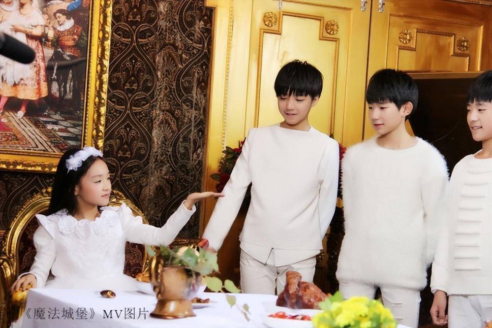 王源曾经的绯闻女友,现在神似王俊凯,和王俊凯同一个大学_贺美琦_北电