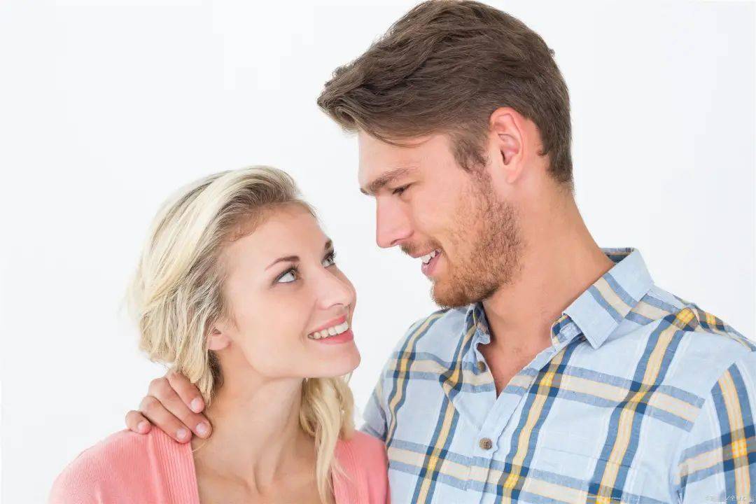 安全套:防护疾病和意外怀孕只要进行性行为,那么都会有被传染性传播