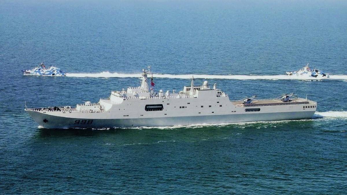 中国海军两栖攻击舰的发展,究竟达到了什么水准?