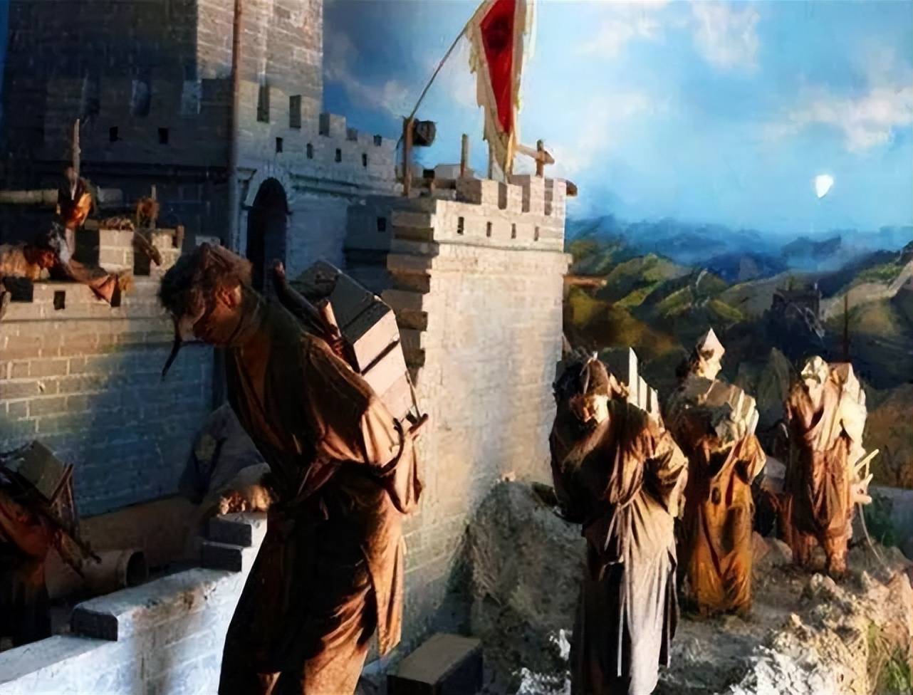 再读卡夫卡的《万里长城建造时》:根深蒂固的皇权专制与奴性文化_帝国