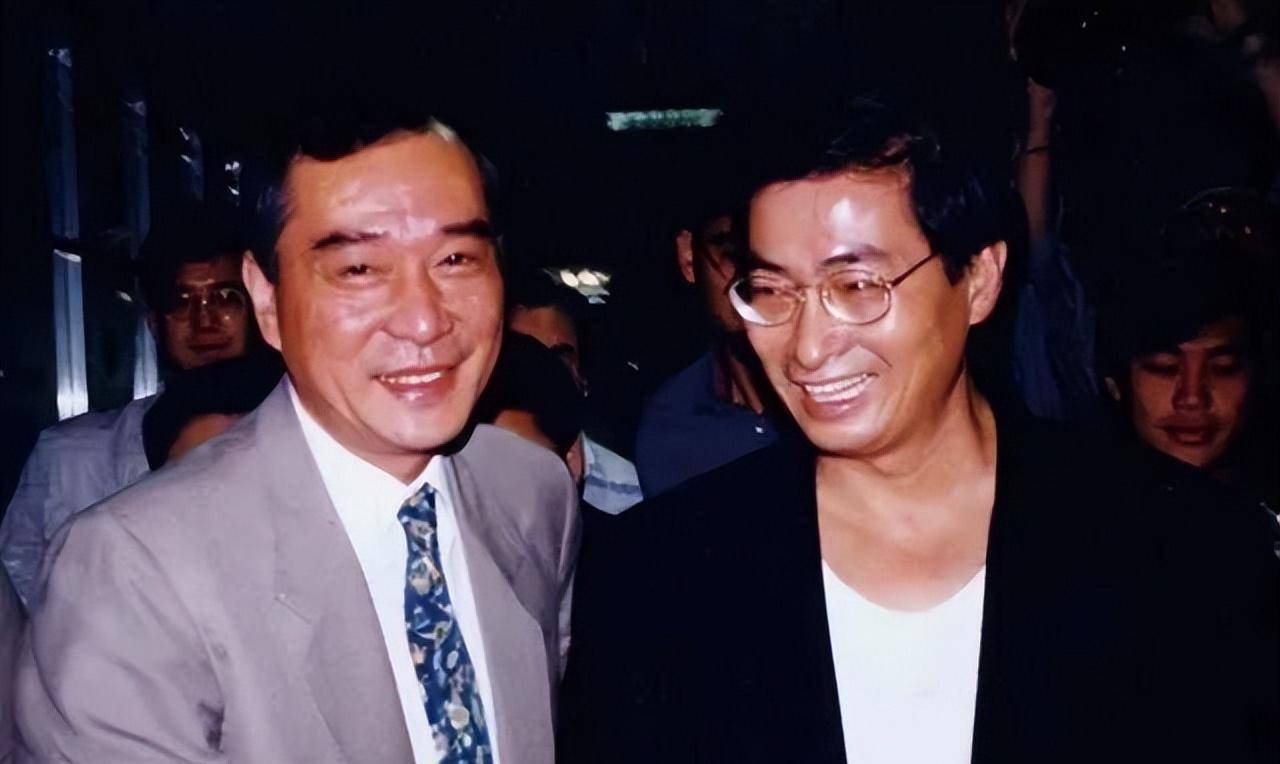 从台湾竹联帮总护法到爱国志士"白狼"张安乐的黑白红三色人生_陈启礼
