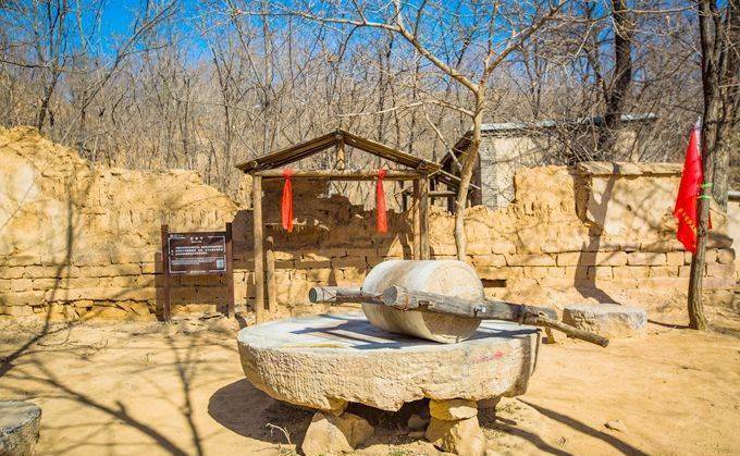 石家庄平山有一座黄金寨，充满神话色彩，成为了游客喜爱的打卡地