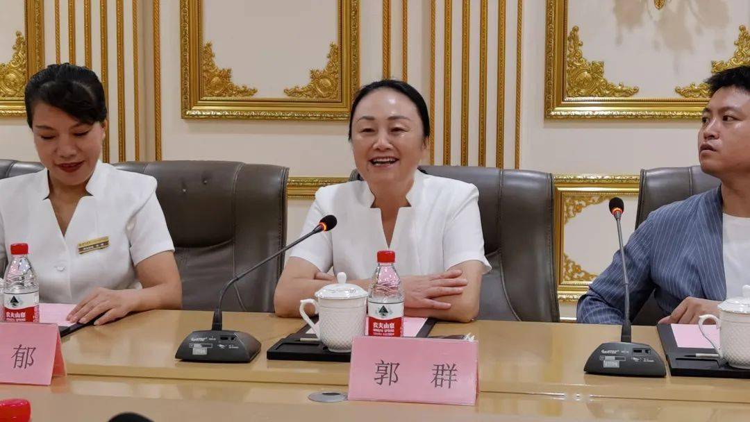 家乐园集团董事长廖礼基到德百集团观摩交流_夏续杰_进行了_相关情况