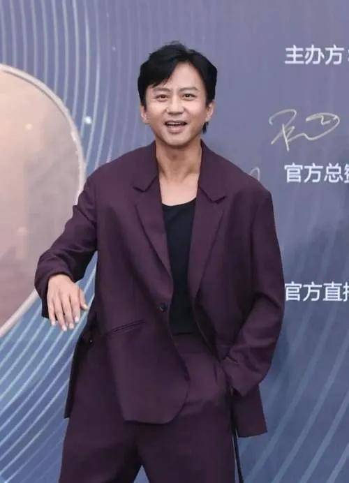 中年男星发福肿胀,嘴上喊"去油",实际胖到认不出_张翰_网友_时候