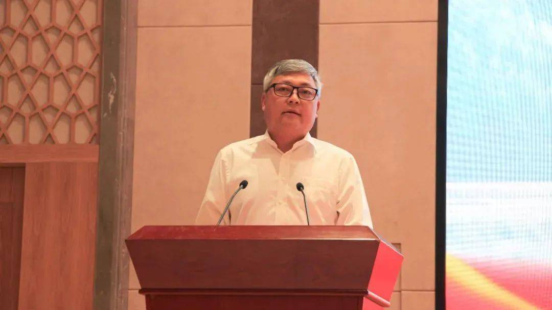 六安市委常委,金寨县委书记汪冬发言启动仪式上,沪苏浙慈善会(基金