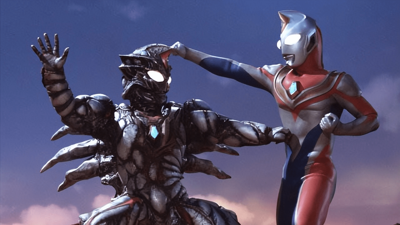 武戏超神的一集,副队长太过帅气,德凯实现人机合一_怪兽_控制_奥特曼