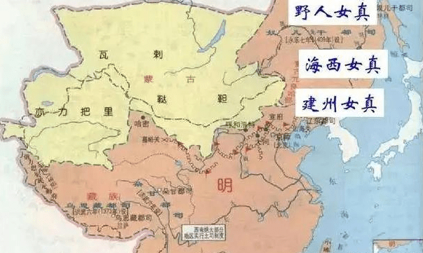 三卫中,以建州卫最为强大,其首领(建州卫指挥使)李满住对辽东寇掠无常