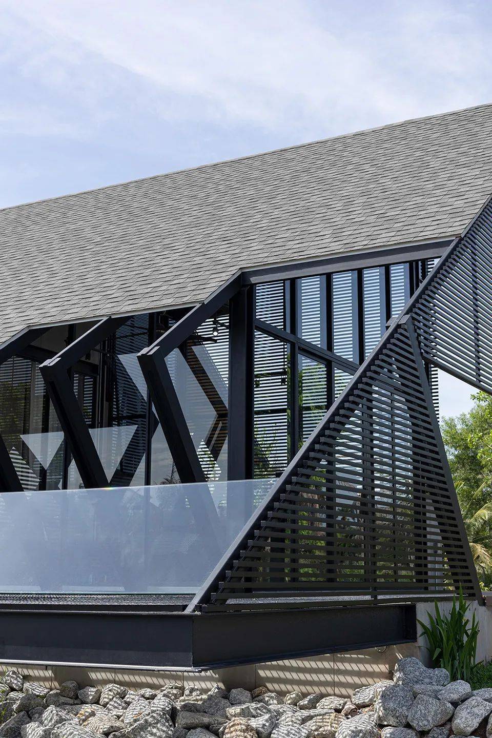 沥青瓦 | 材料屋面:结构节点工程做法(类型 特性)_mm_坡度_屋面