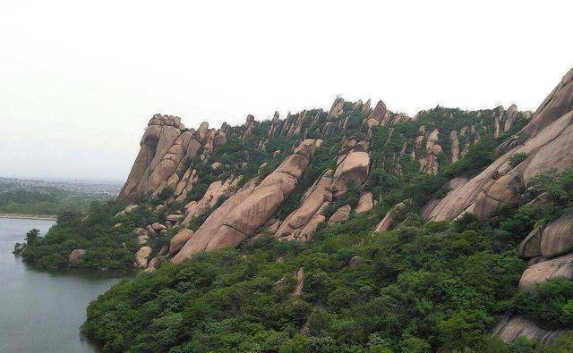 距郑州2.5h，藏着一座地质公园，风景秀丽，却一座名字最难读的山