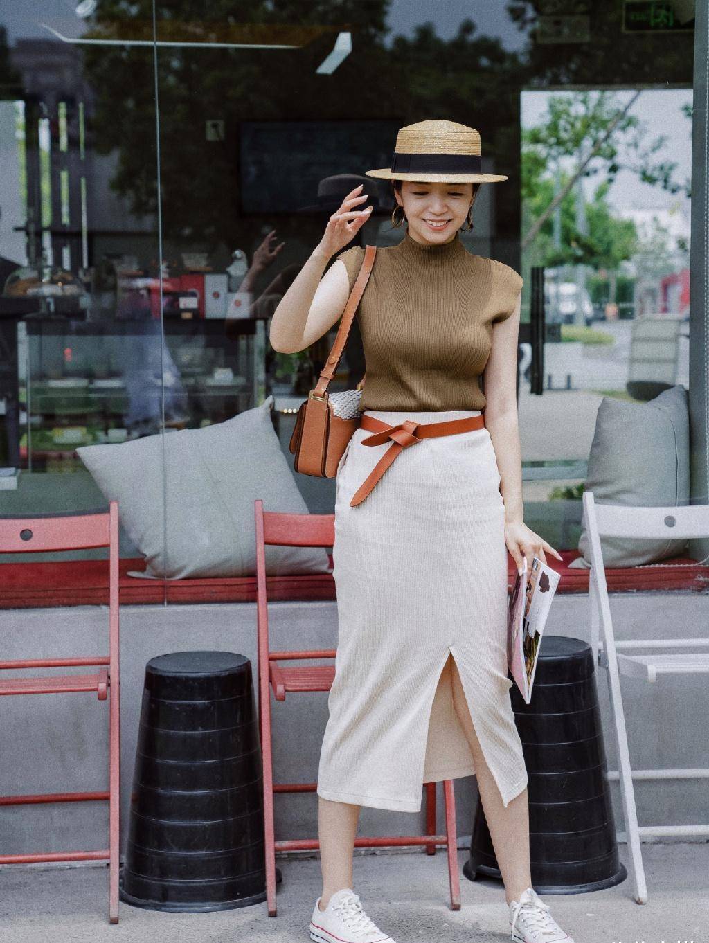 针织衫怎么穿出气质感?看看三木的穿搭造型,简约利落太有高级感