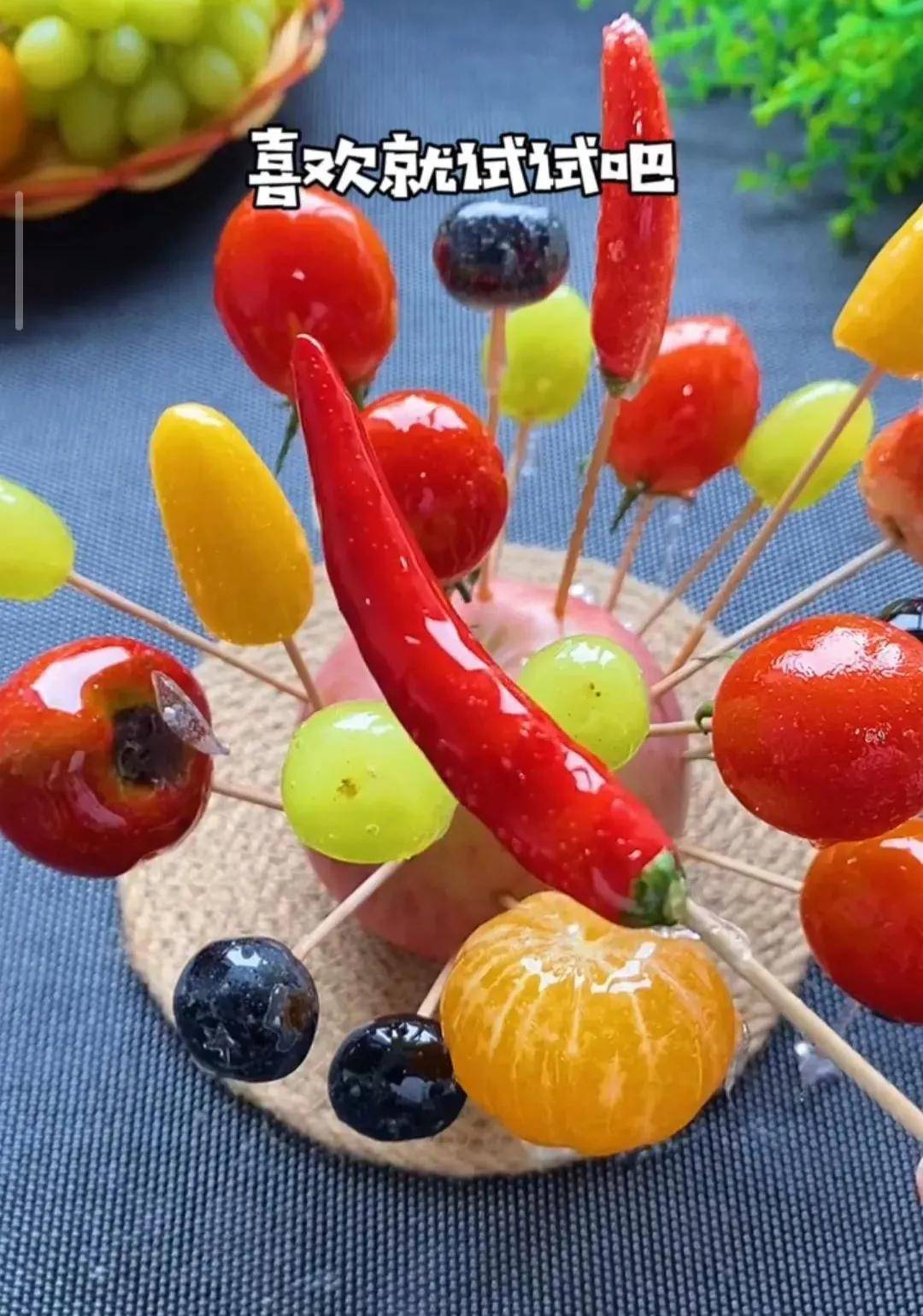 不用熬糖浆,0失败2分钟搞定,迷你小串糖葫芦_孩子_做法_水果