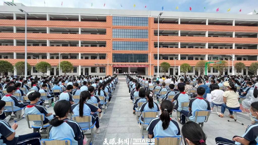 剑河县公安局走进第五中学开展法制宣传进校园活动_保护_安大队_网络