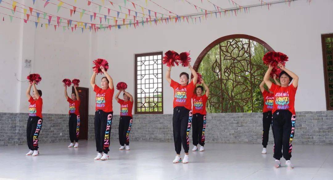 【文明村镇】邕宁区那楼镇小何坡:村规民约引领文明新风尚_村民_王媛