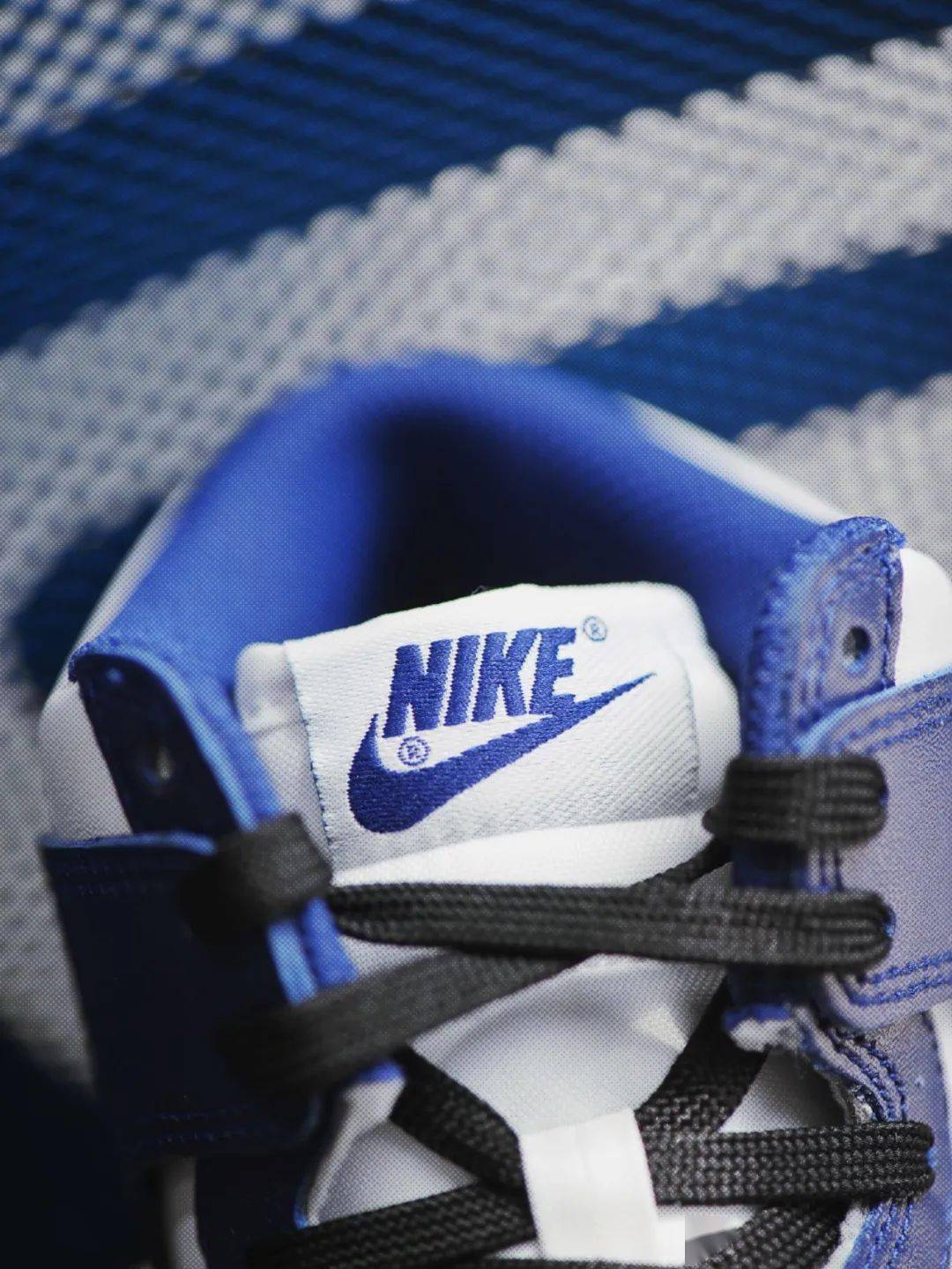 WMNS NIKE DUNK HIGH “DEEP ROYAL BLUE”｜SOAR 新品预览_手机搜狐网