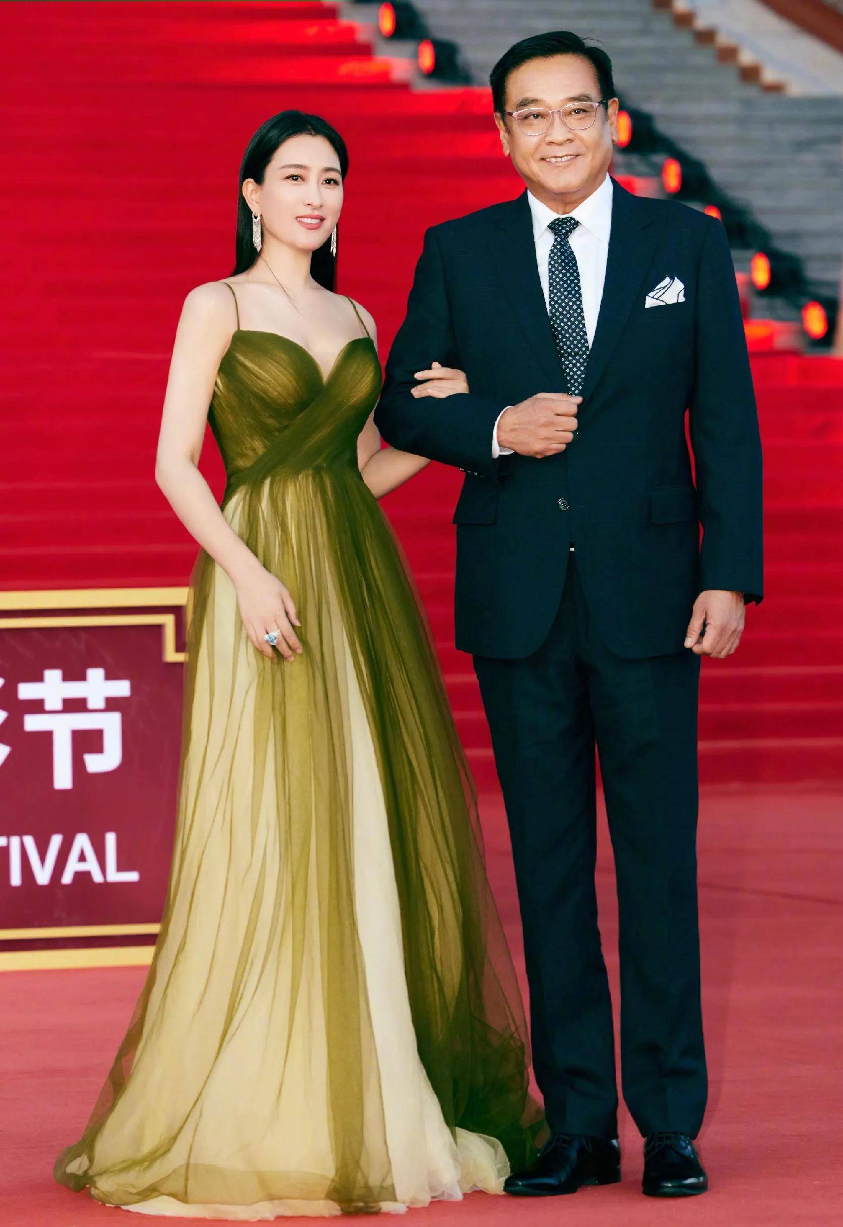 马苏:与孔令辉在一起11年分手,因"义气"毁掉事业,今41岁还单身_范金涛