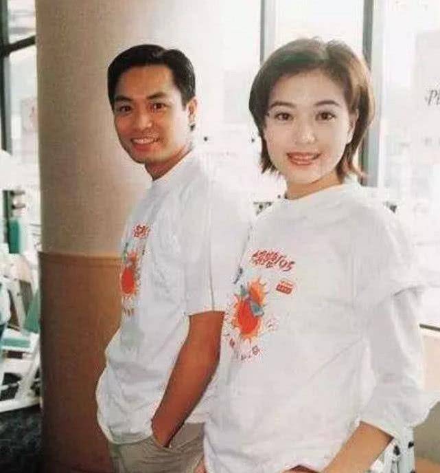 17岁出道美貌不输周慧敏,嫌郭晋安穷分手,今丈夫破产复出赚钱_刘小慧